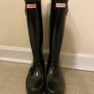 Black Tall Hunter Boots